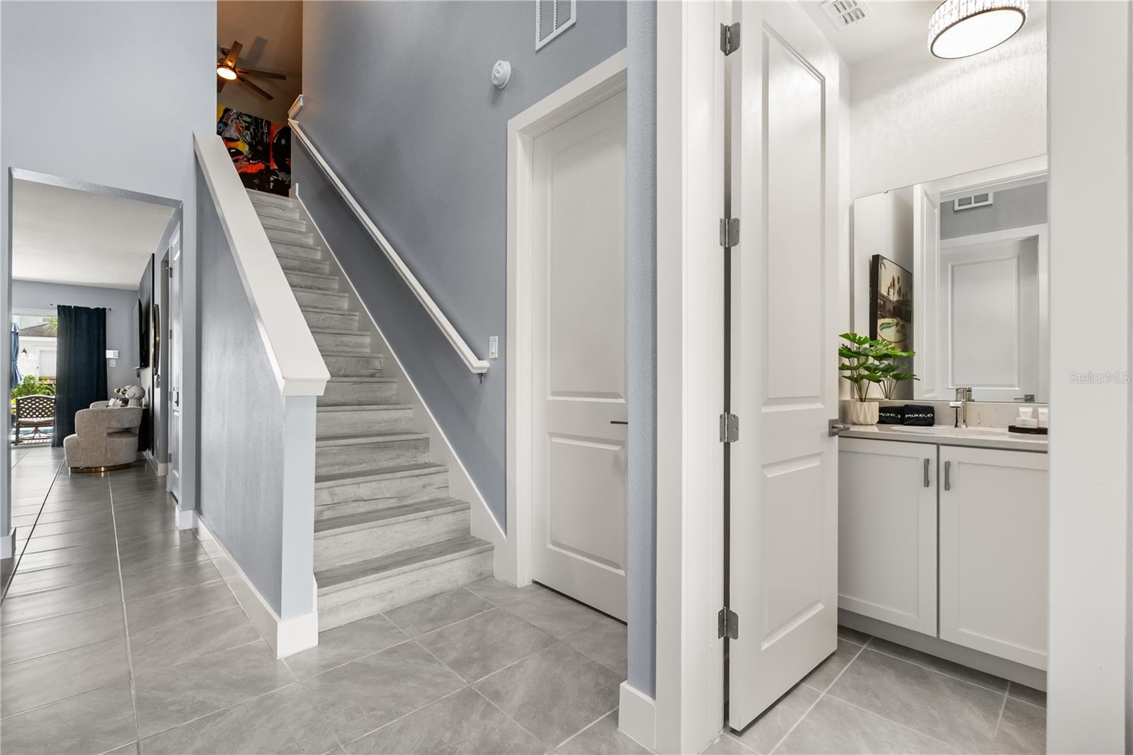 Image 16 of 49 For 7456 Gathering Drive