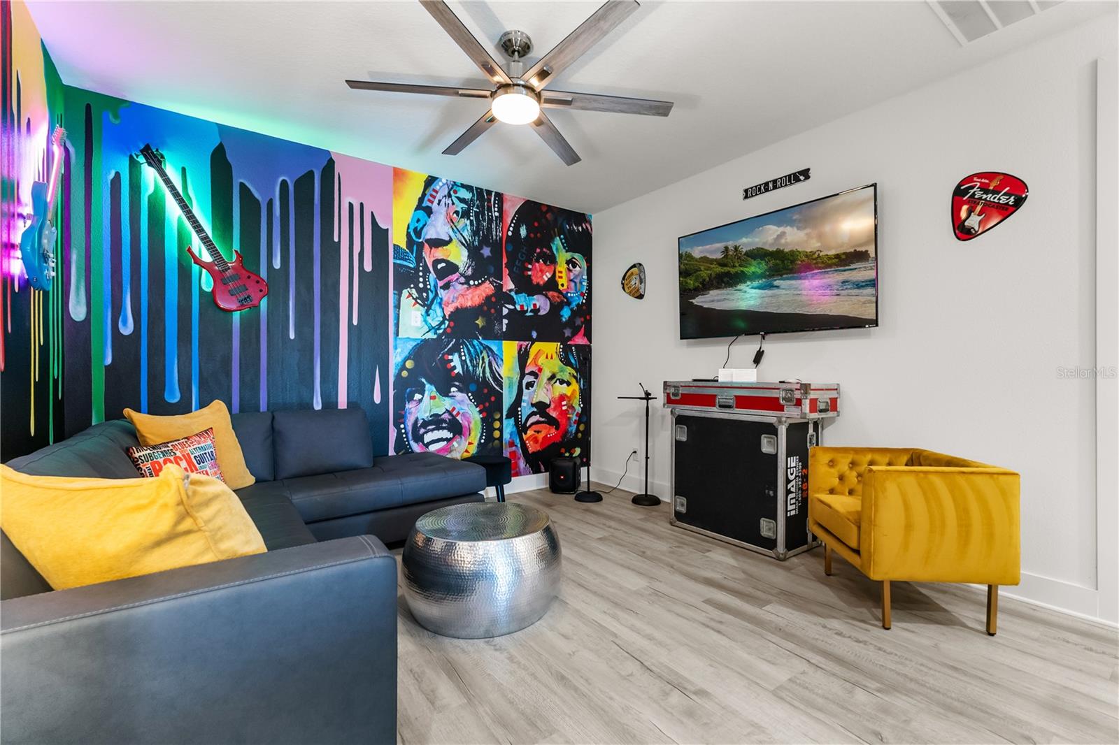 Image 18 of 49 For 7456 Gathering Drive