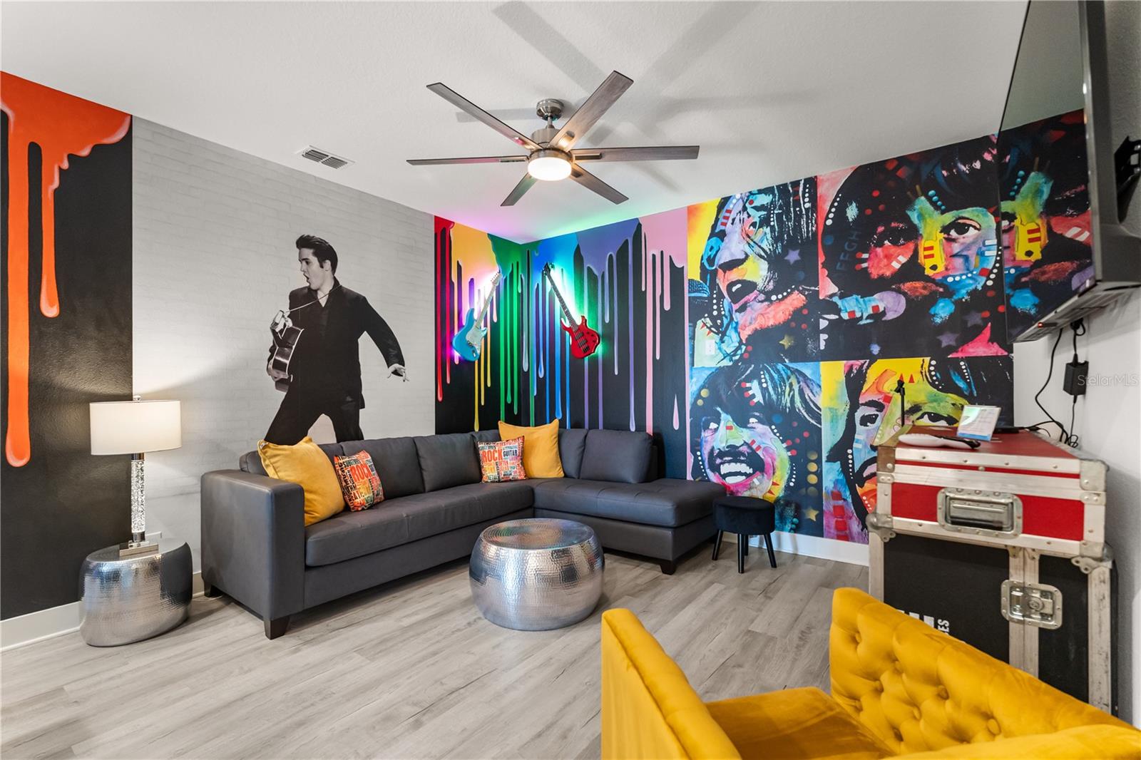 Image 19 of 49 For 7456 Gathering Drive