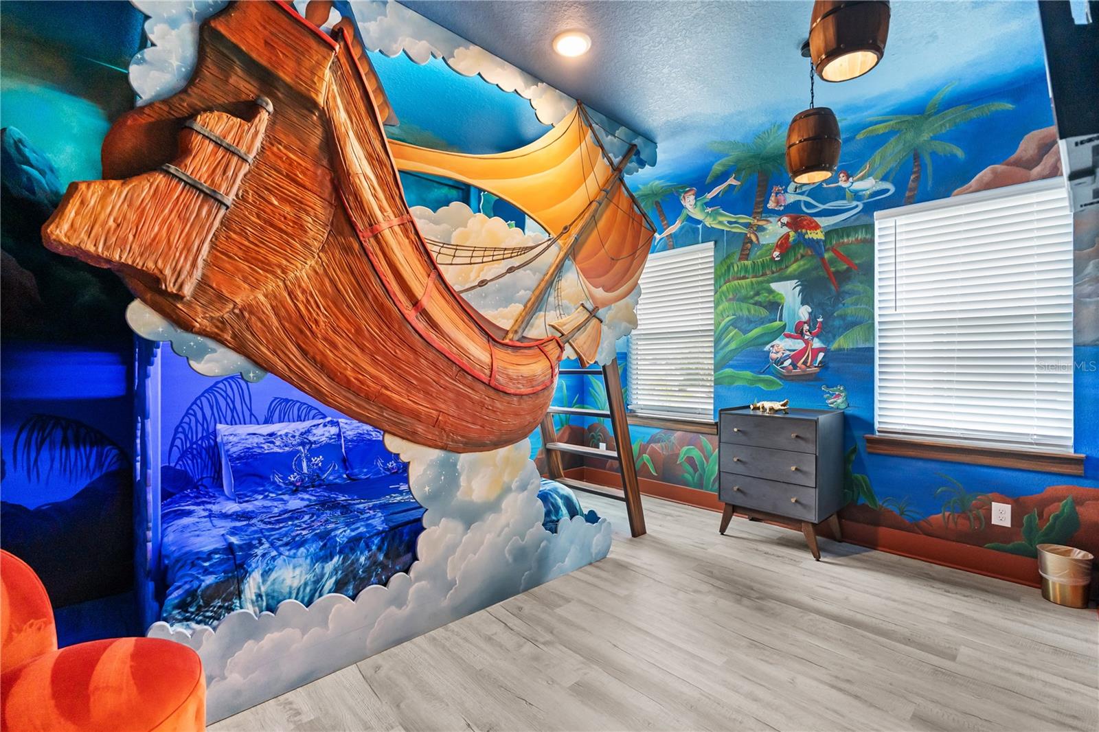 Image 30 of 49 For 7456 Gathering Drive