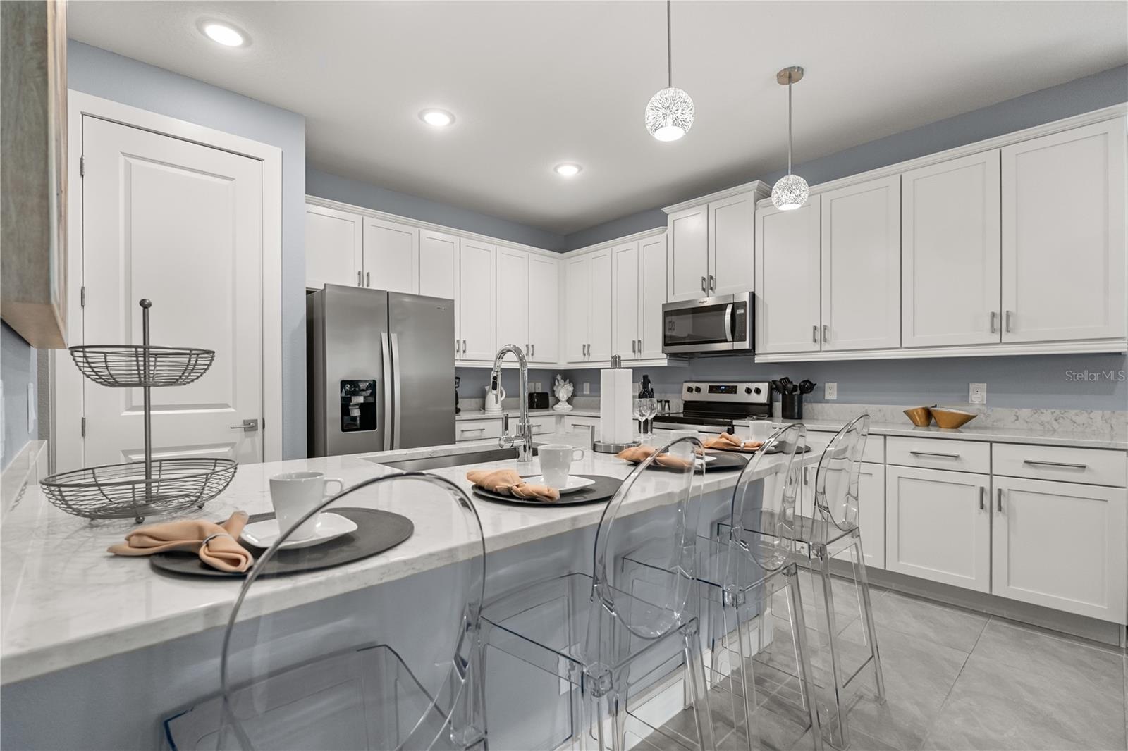 Image 6 of 49 For 7456 Gathering Drive