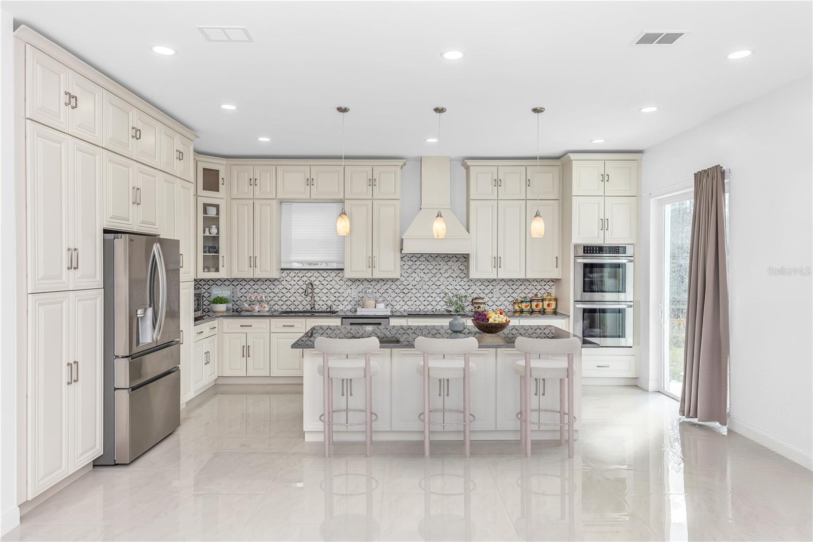 Image 3 of 49 For 3307 Dallas Boulevard