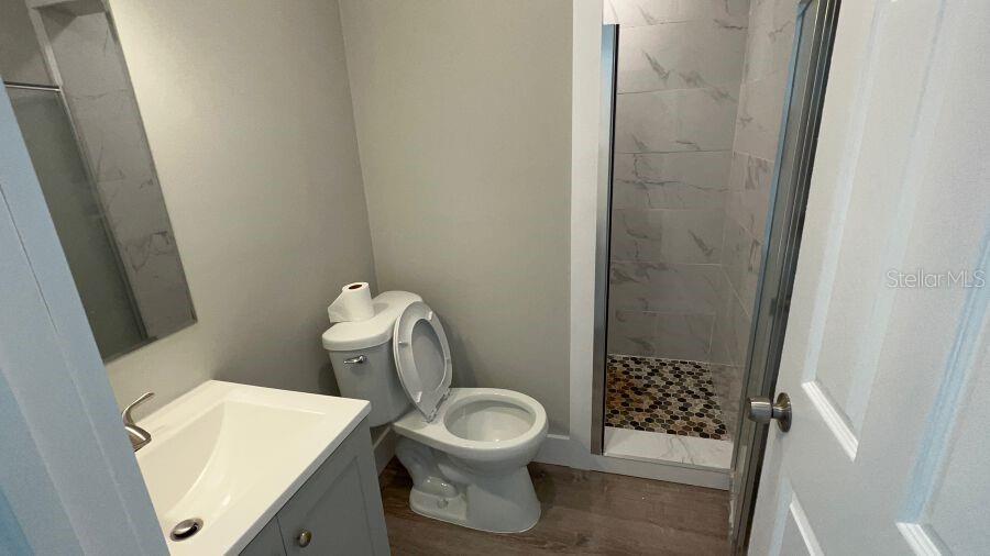 Image 4 of 5 For 706 Harvey  