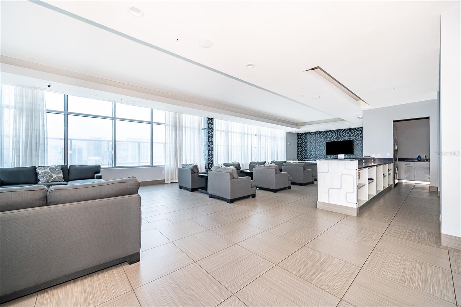 Image 24 of 30 For 260 Osceola Avenue 710