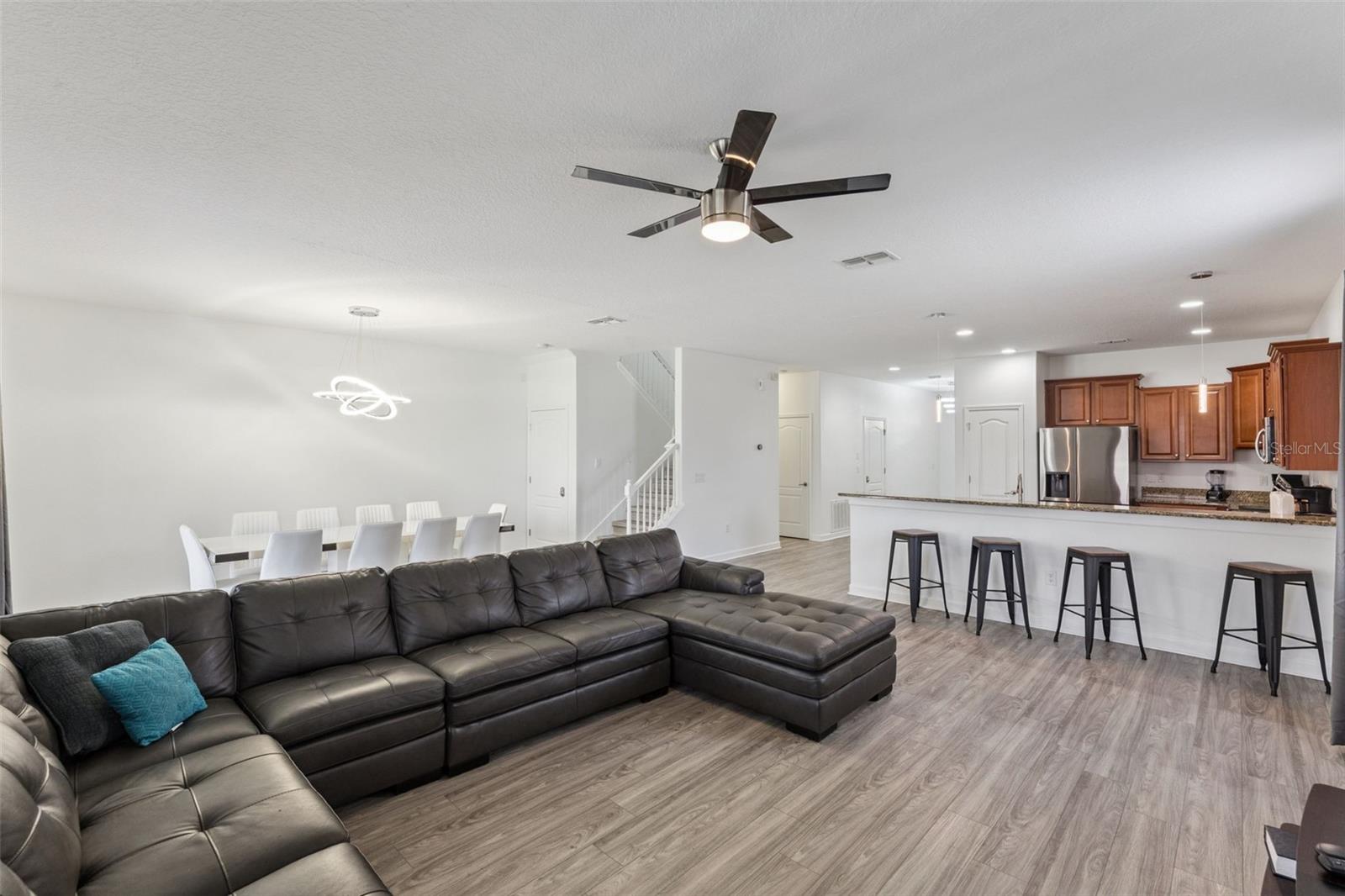 Image 10 of 84 For 1430 Moon Valley Drive