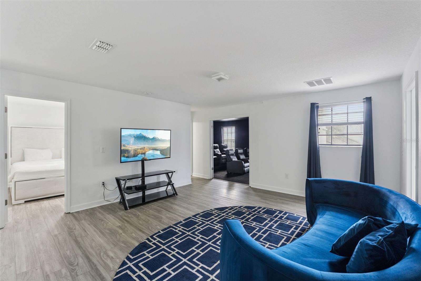 Image 18 of 84 For 1430 Moon Valley Drive