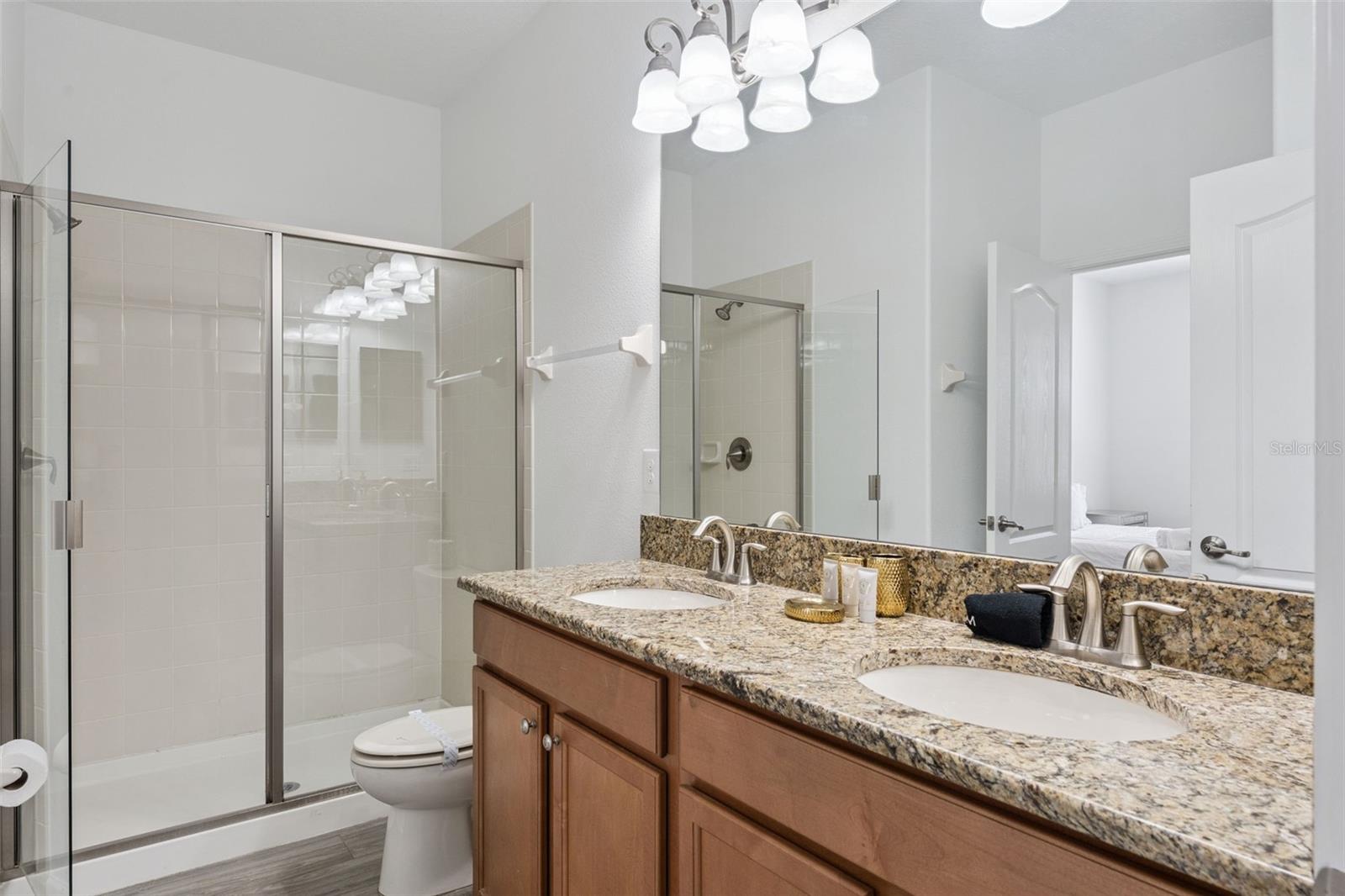 Image 36 of 84 For 1430 Moon Valley Drive