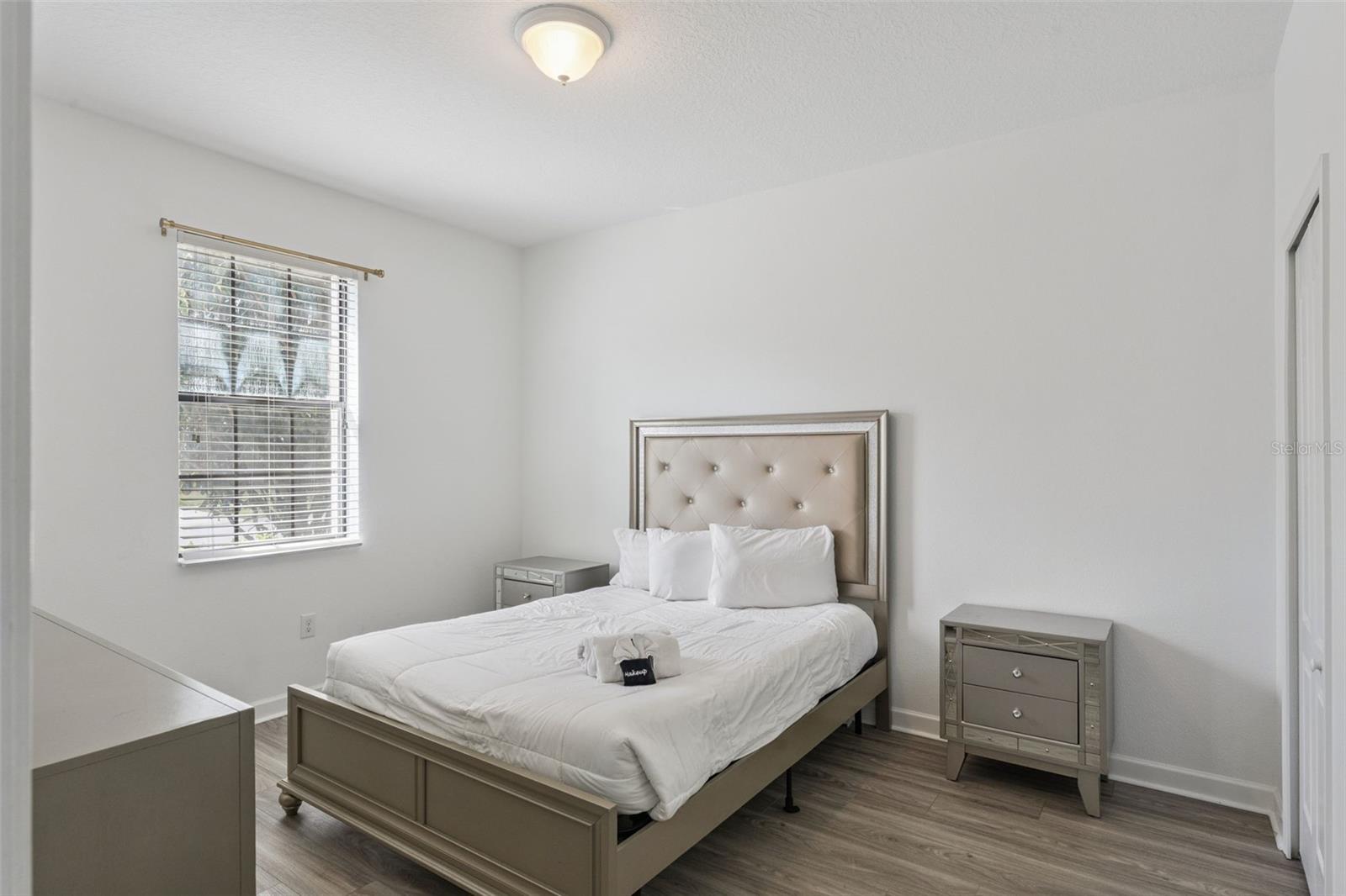 Image 38 of 84 For 1430 Moon Valley Drive