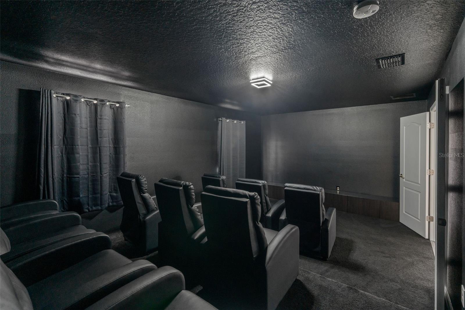 Image 39 of 84 For 1430 Moon Valley Drive