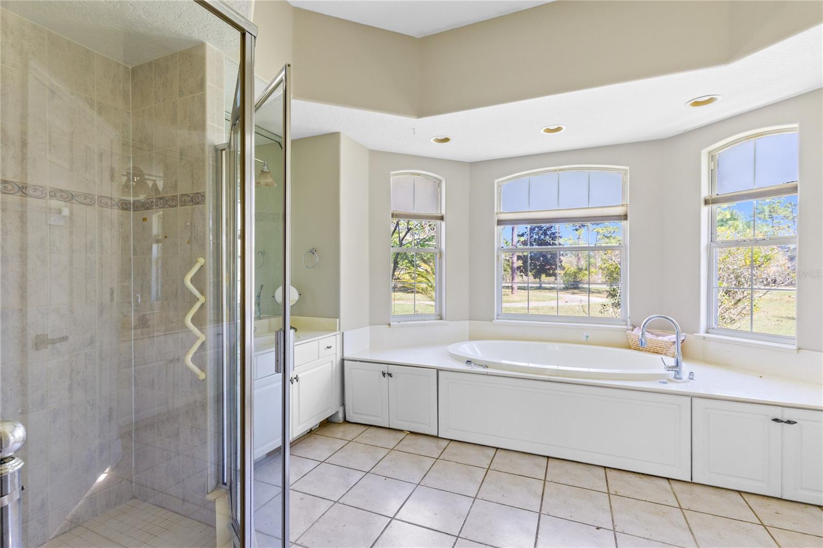 Image 15 of 36 For 19562 Majestic Street