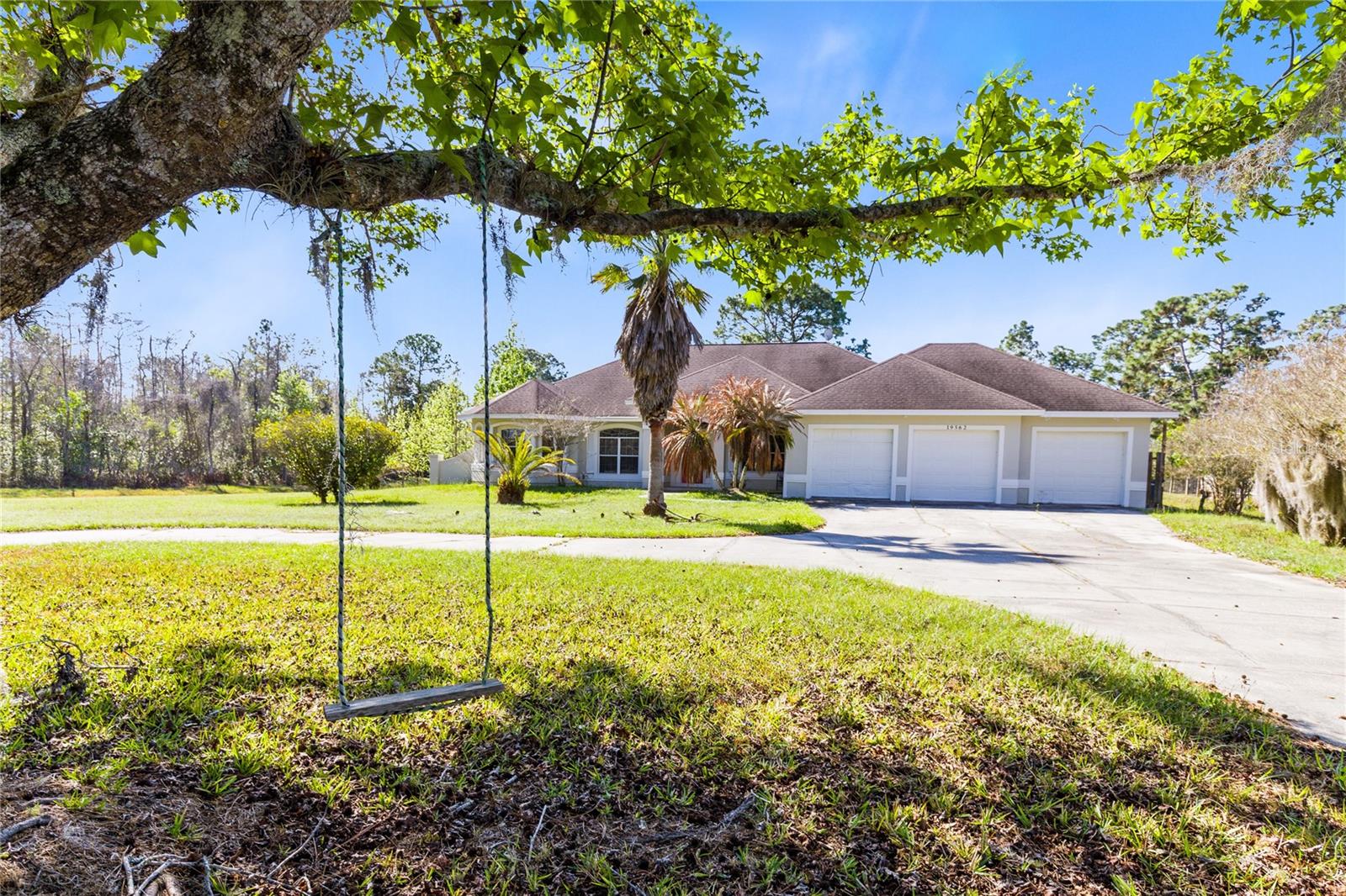 Image 34 of 36 For 19562 Majestic Street