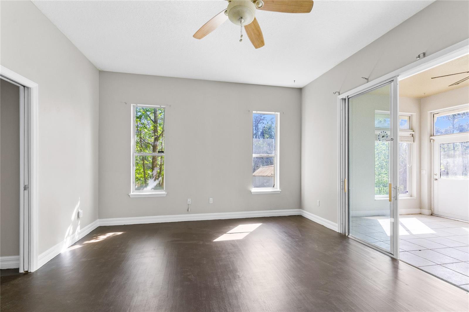 Image 6 of 36 For 19562 Majestic Street