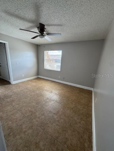 Image 10 of 17 For 9843 River Pines Court