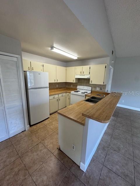 Image 5 of 17 For 9843 River Pines Court