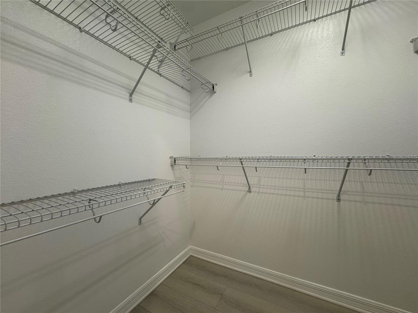 Image 17 of 29 For 8973 Matriarca Alley