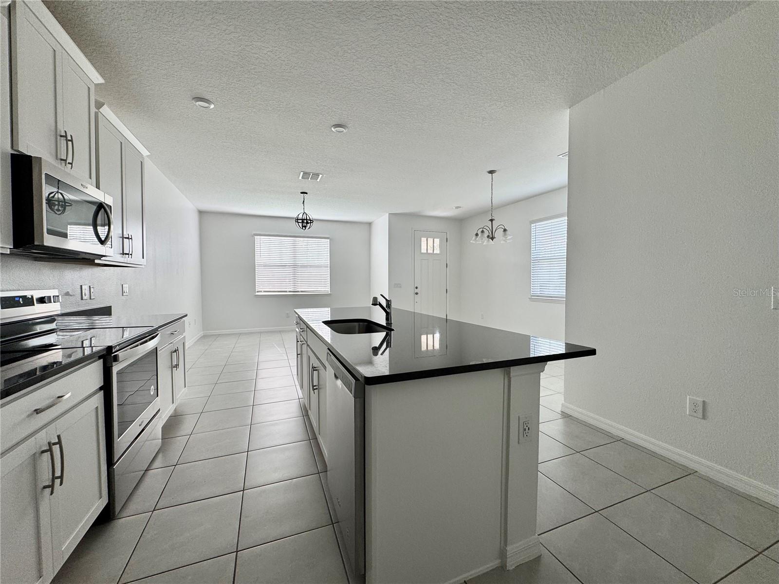 Image 7 of 29 For 8973 Matriarca Alley