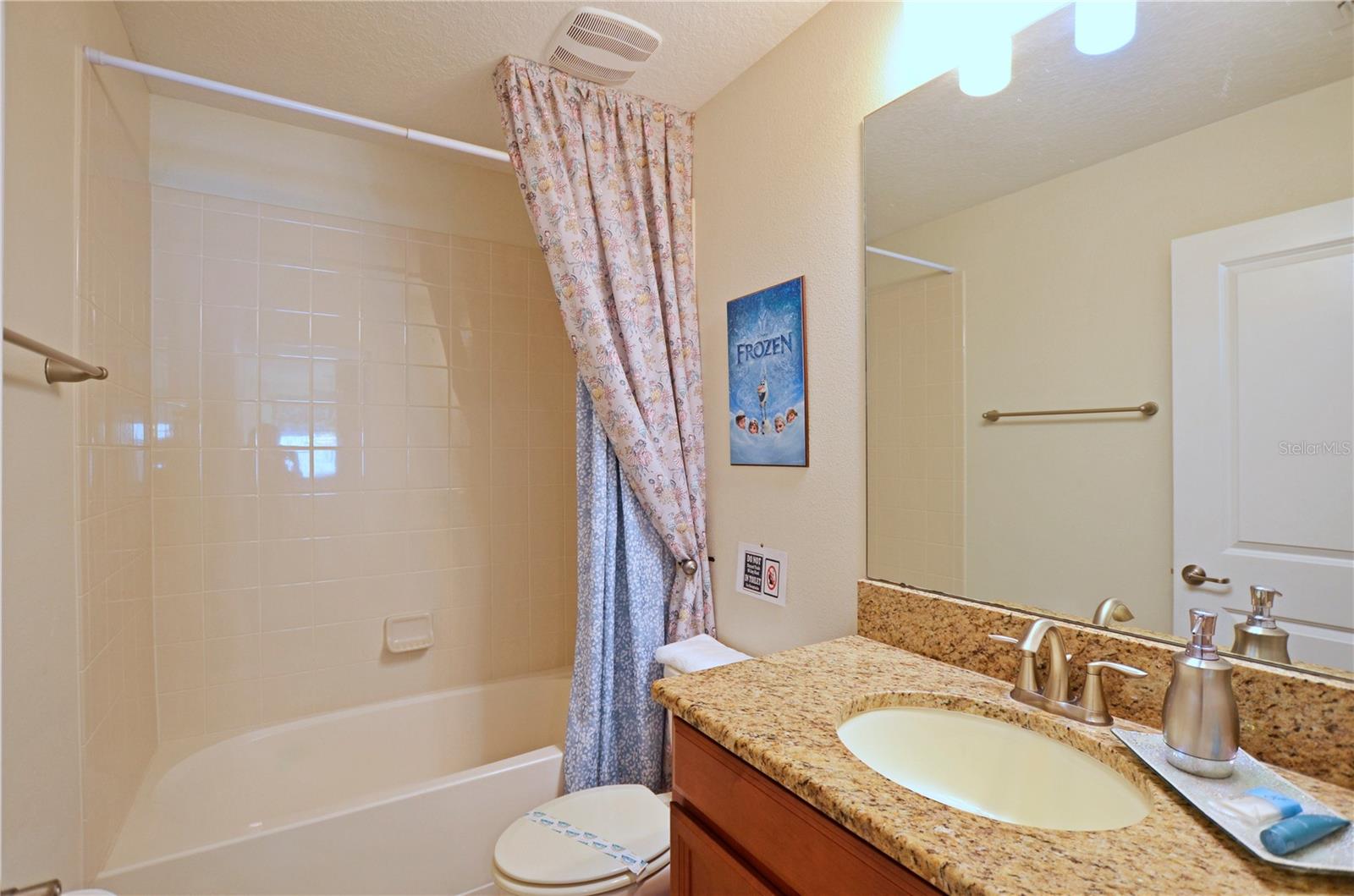 Image 41 of 58 For 4779 Kings Castle Circle