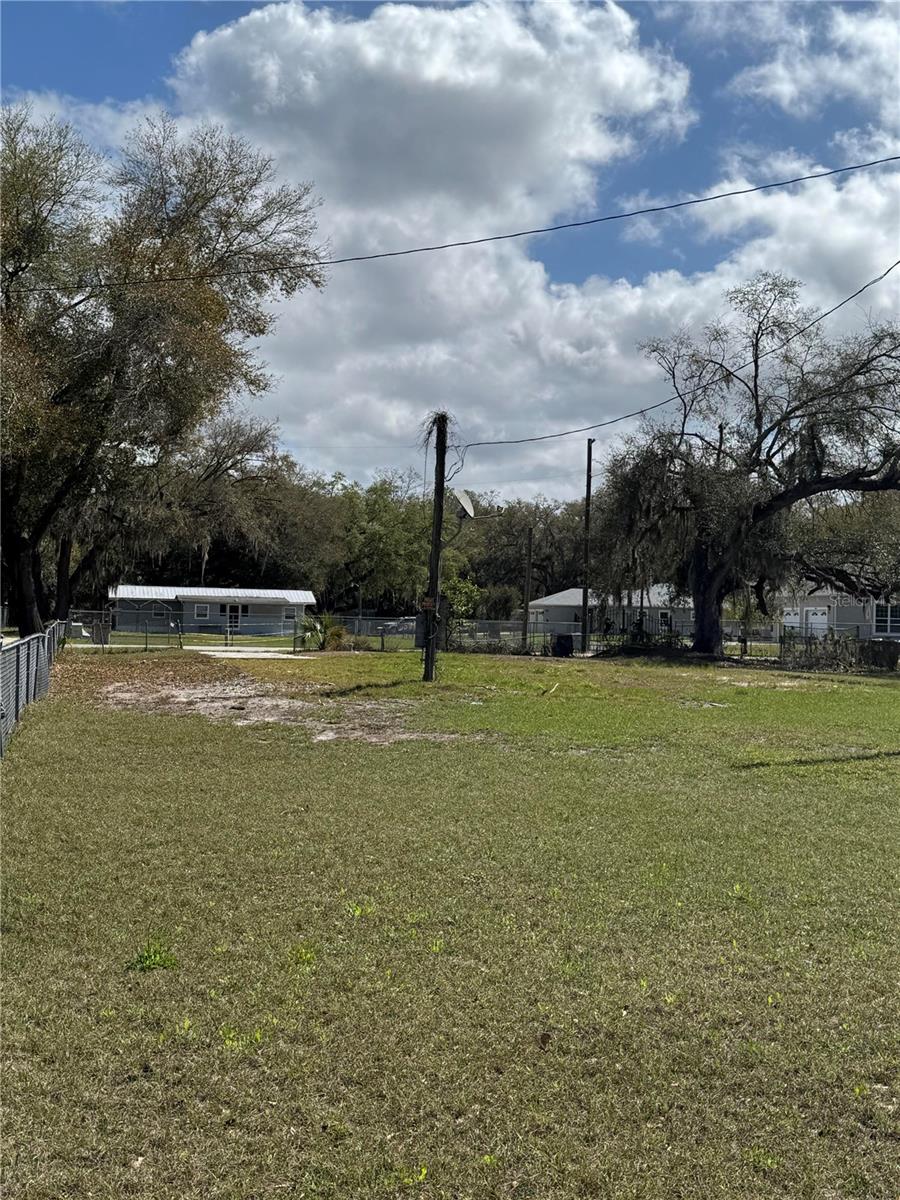 Image 4 of 6 For 1700 Orange Lane