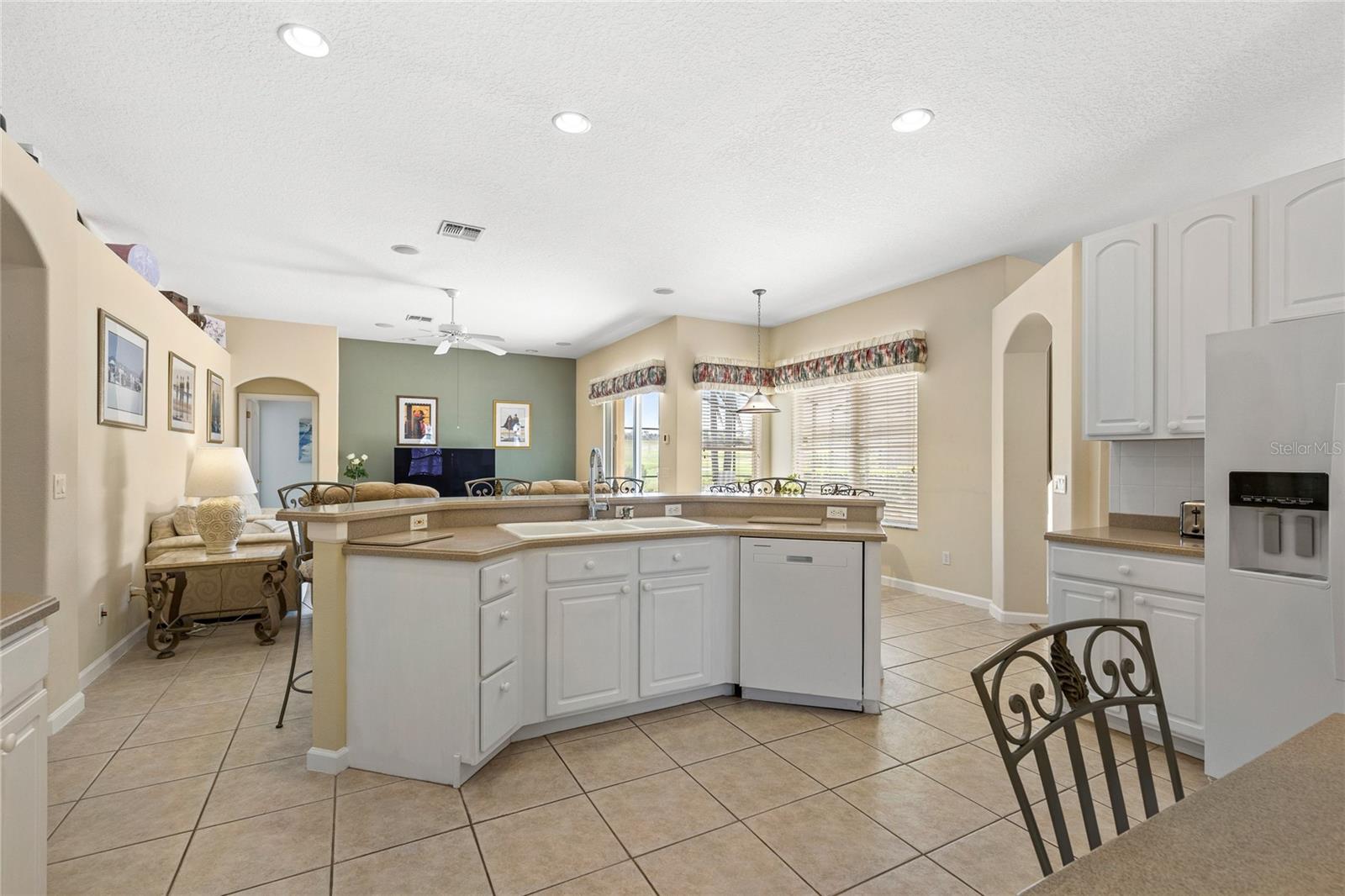 Image 16 of 63 For 540 Prestwick Drive