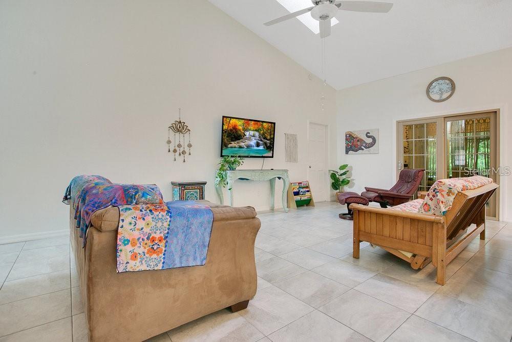 Image 4 of 32 For 3411 Windy Wood Drive