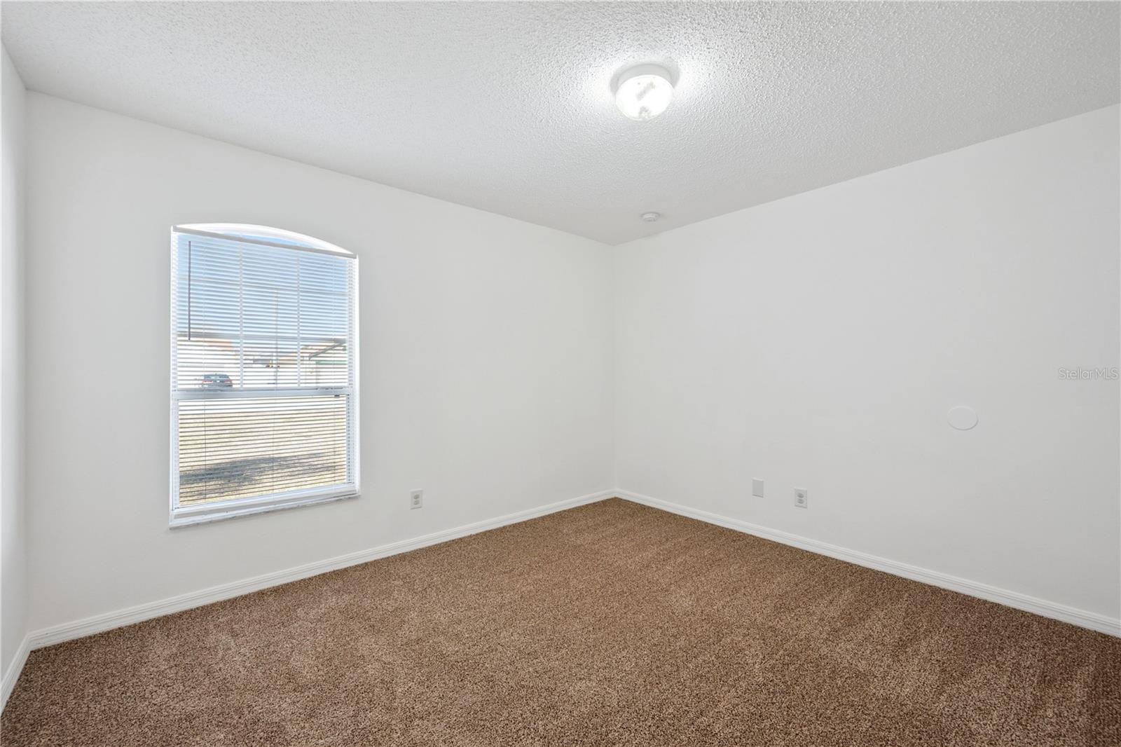 Image 16 of 36 For 1703 Sail Court