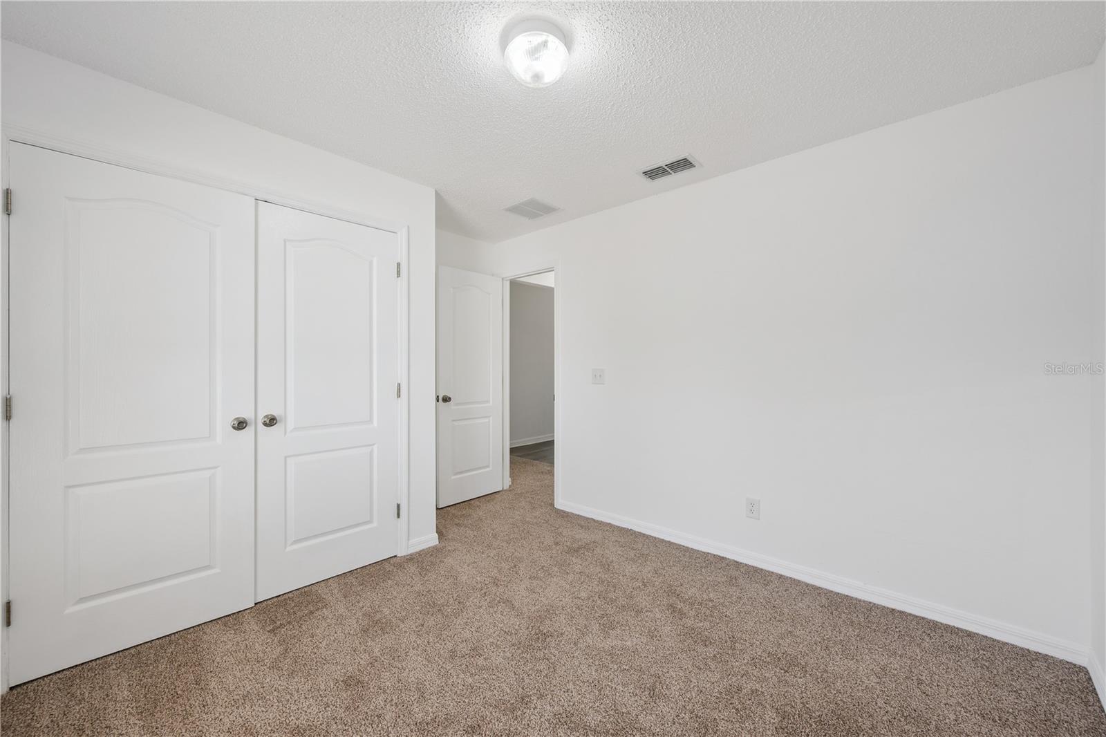 Image 17 of 36 For 1703 Sail Court