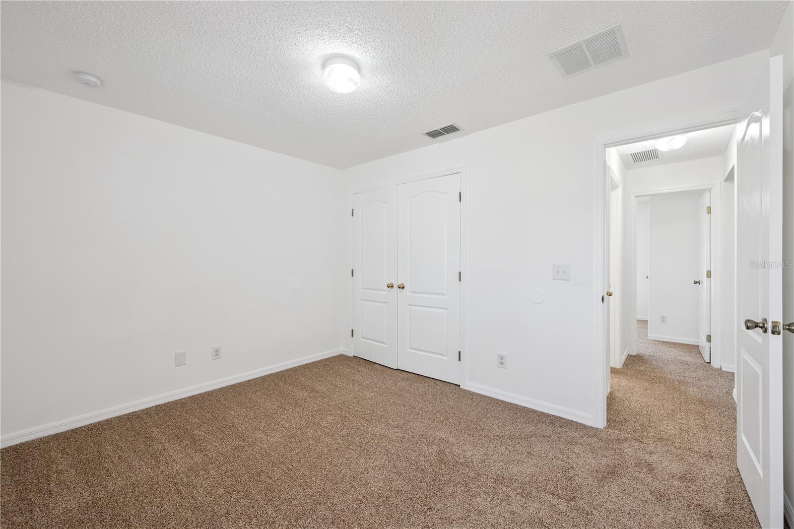 Image 19 of 36 For 1703 Sail Court