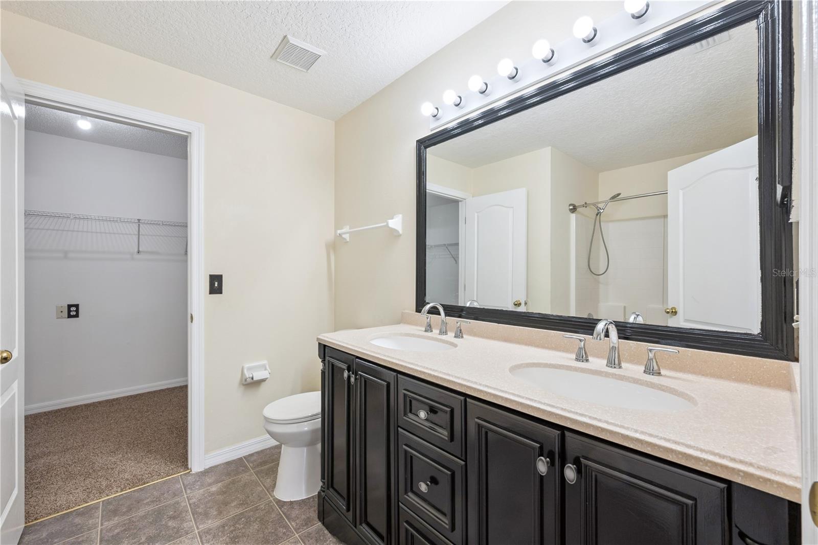 Image 26 of 36 For 1703 Sail Court