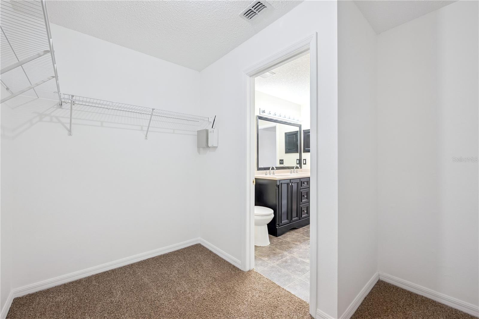 Image 28 of 36 For 1703 Sail Court