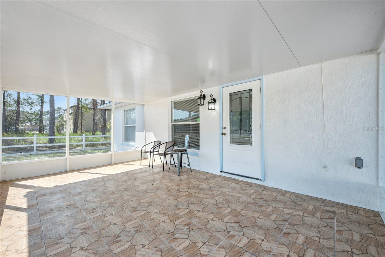 Image 31 of 36 For 1703 Sail Court