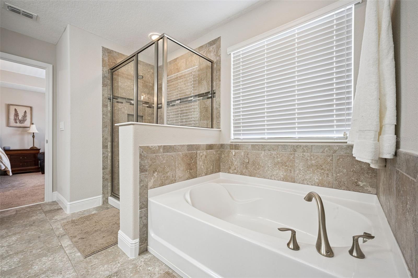 Image 30 of 73 For 16167 Hampton Crossing Drive