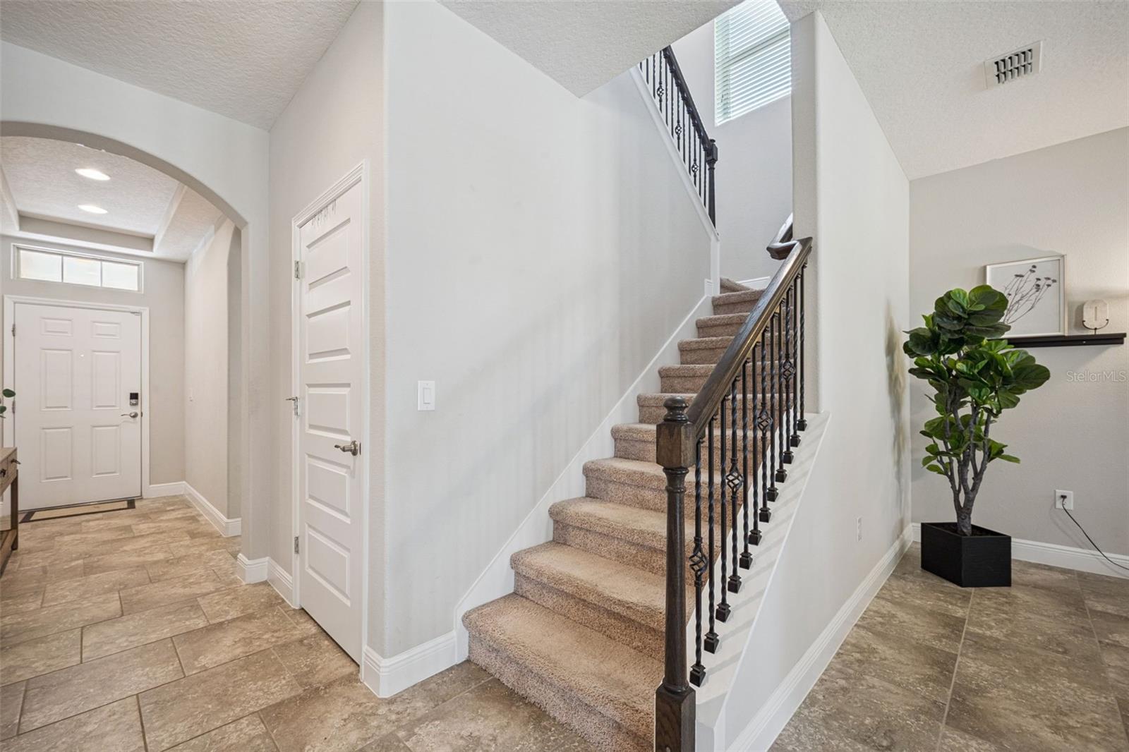 Image 4 of 73 For 16167 Hampton Crossing Drive