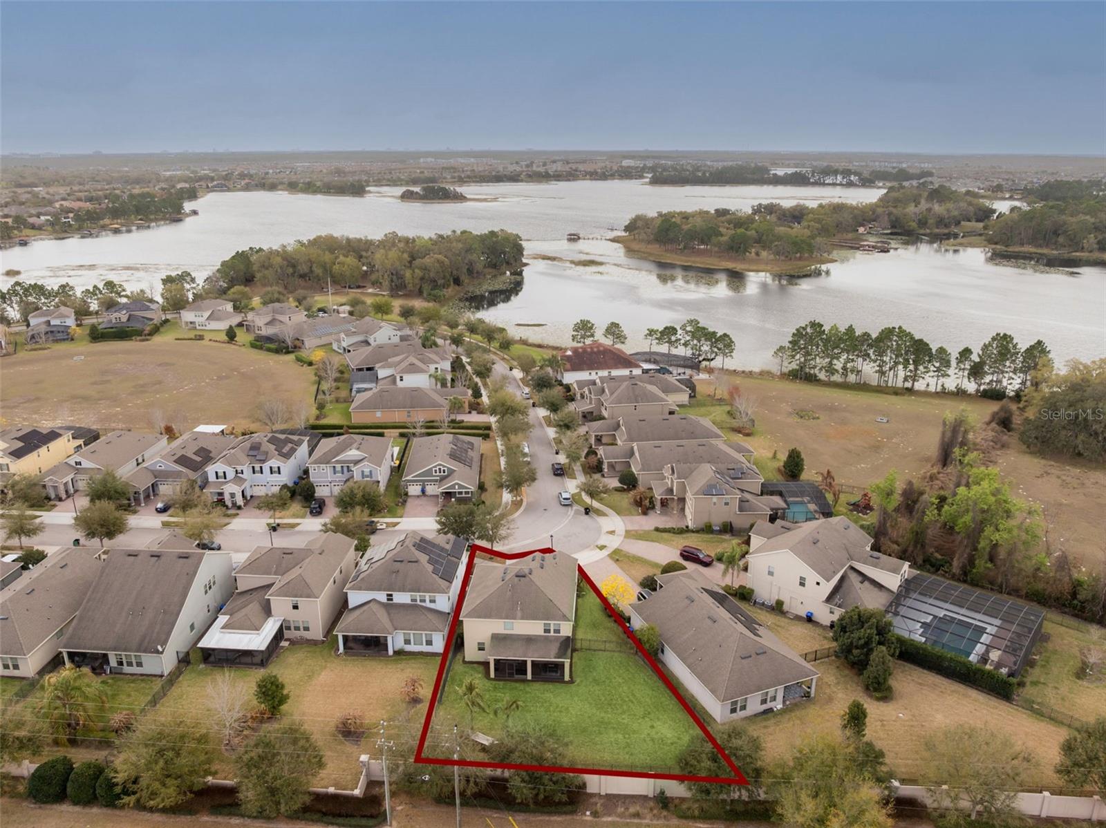 Image 52 of 73 For 16167 Hampton Crossing Drive