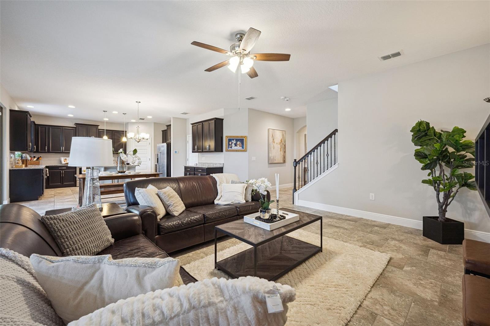 Image 6 of 73 For 16167 Hampton Crossing Drive