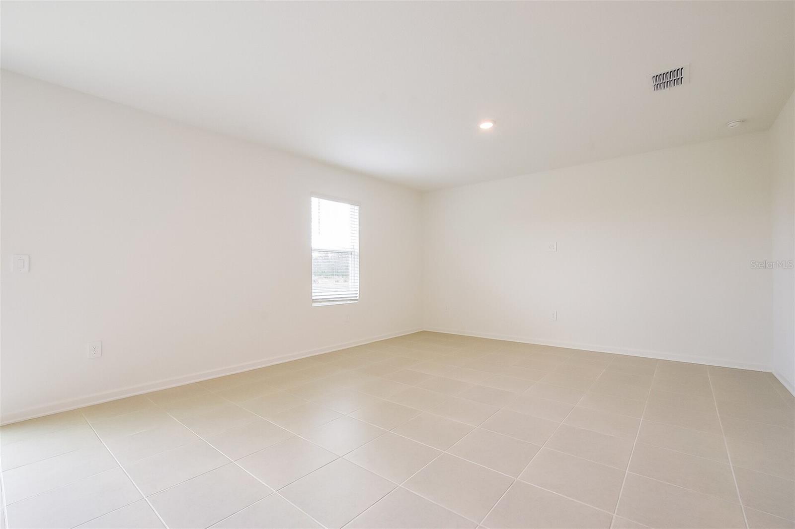 Listing photo id 0 for 3624 Rolling Ridge Bend