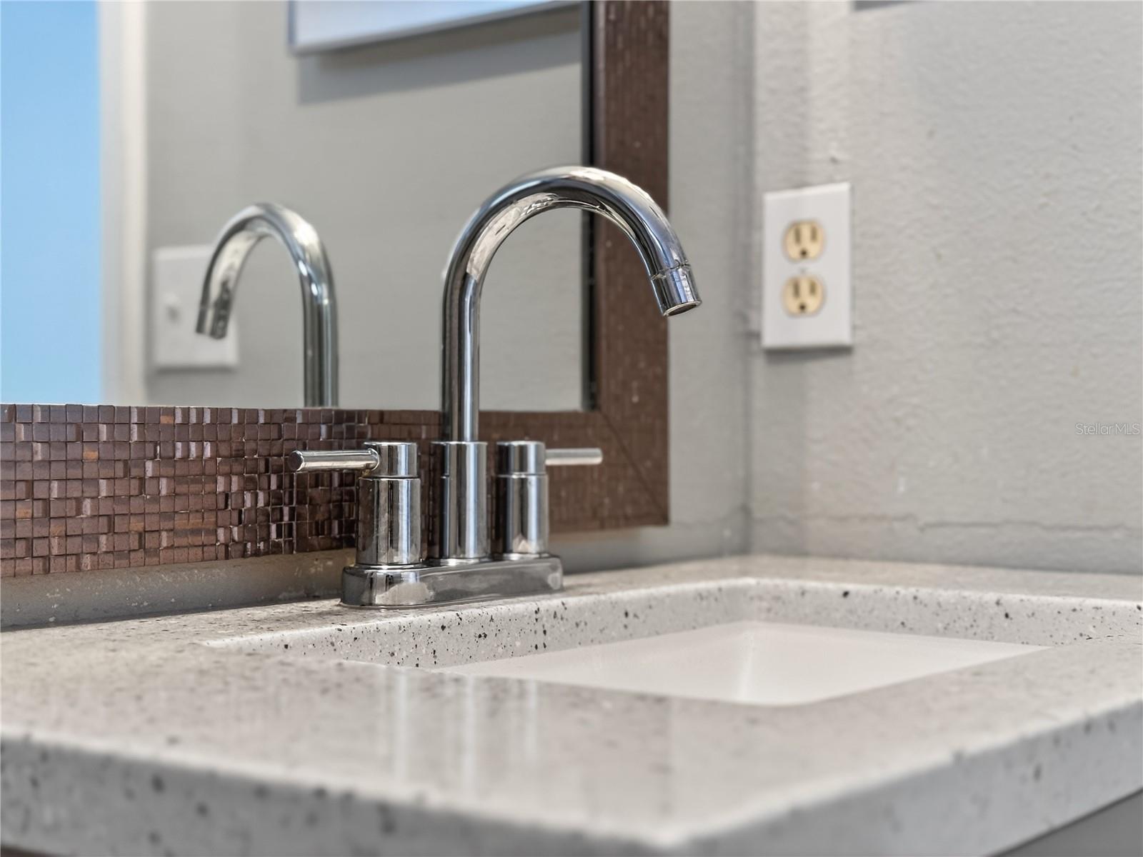 Image 18 of 36 For 5003 Aventura Boulevard