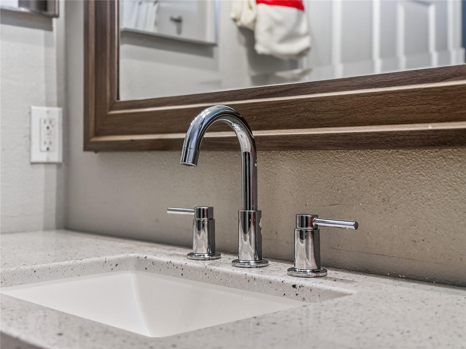 Image 23 of 36 For 5003 Aventura Boulevard