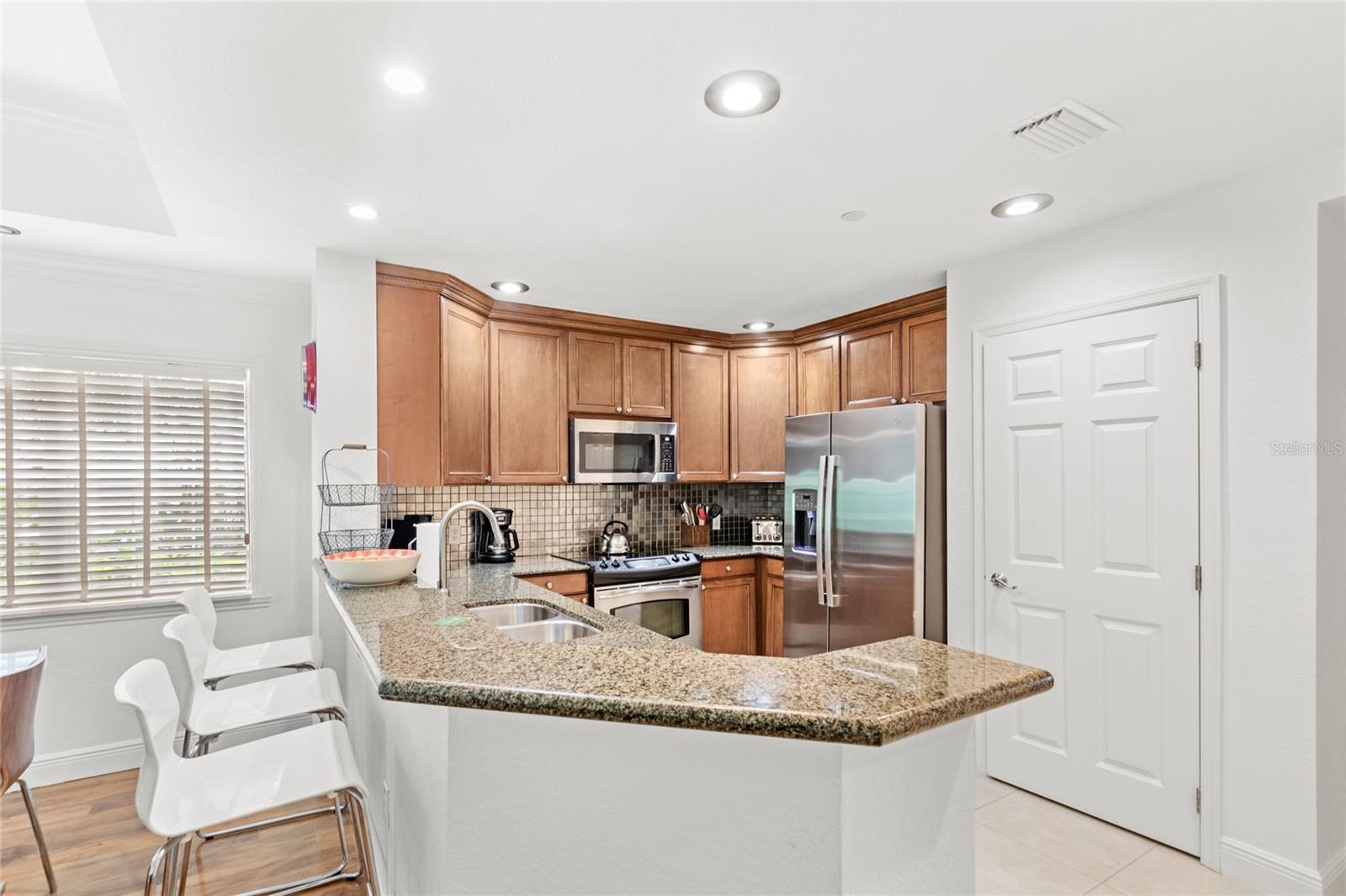 Image 14 of 51 For 7650 Whisper Way 104