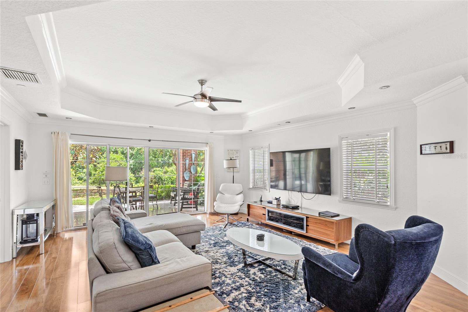 Image 16 of 51 For 7650 Whisper Way 104