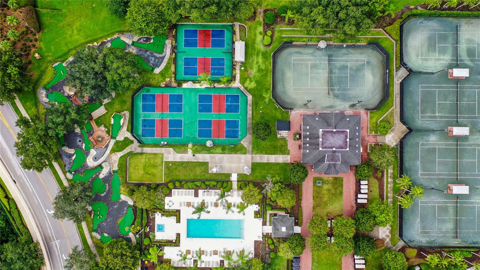 Image 32 of 51 For 7650 Whisper Way 104