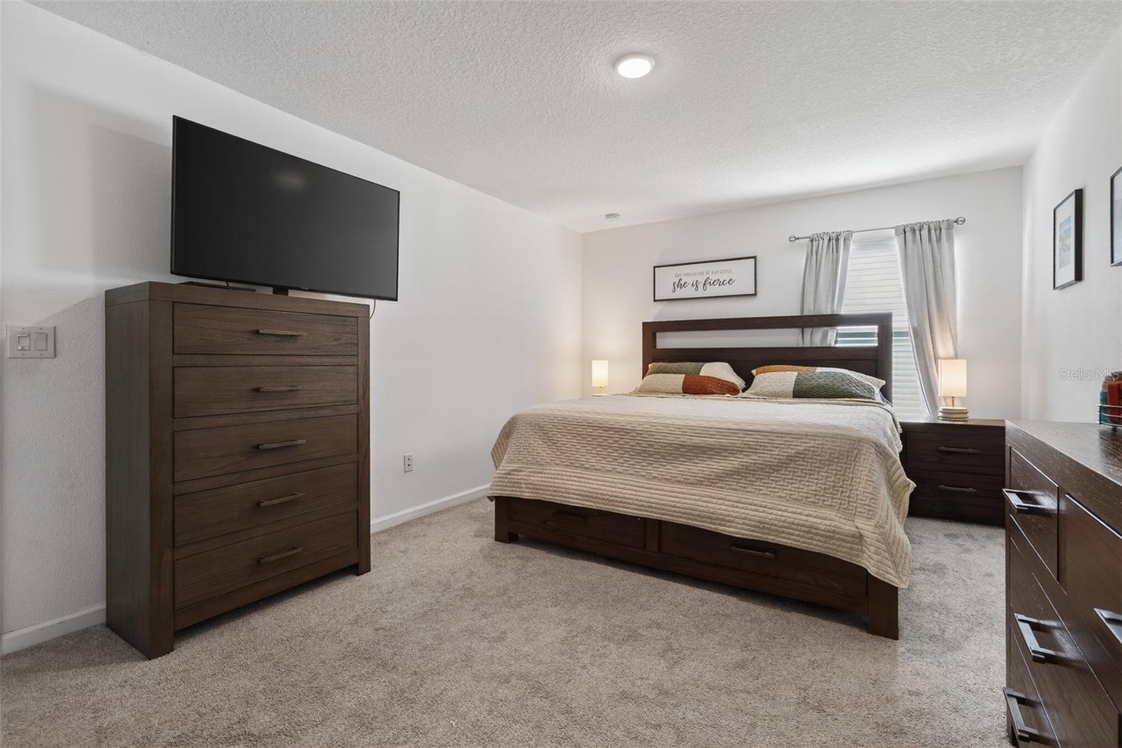 Image 15 of 30 For 551 Taft Drive