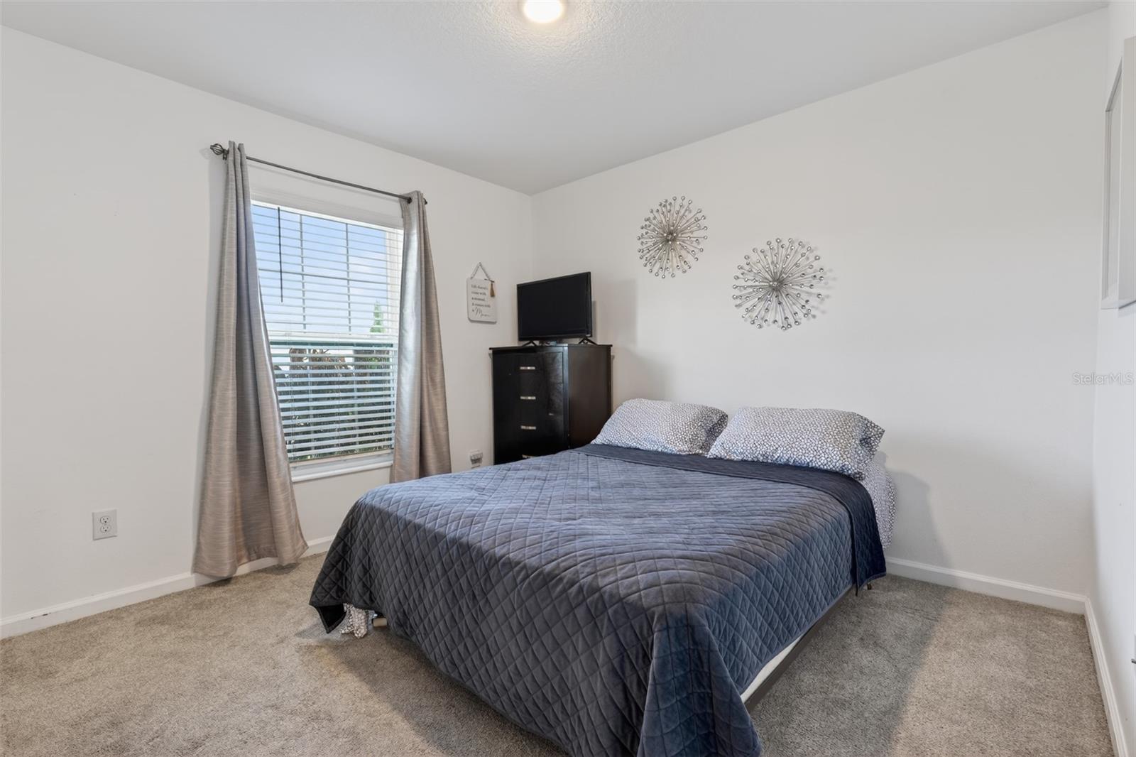 Image 20 of 30 For 551 Taft Drive