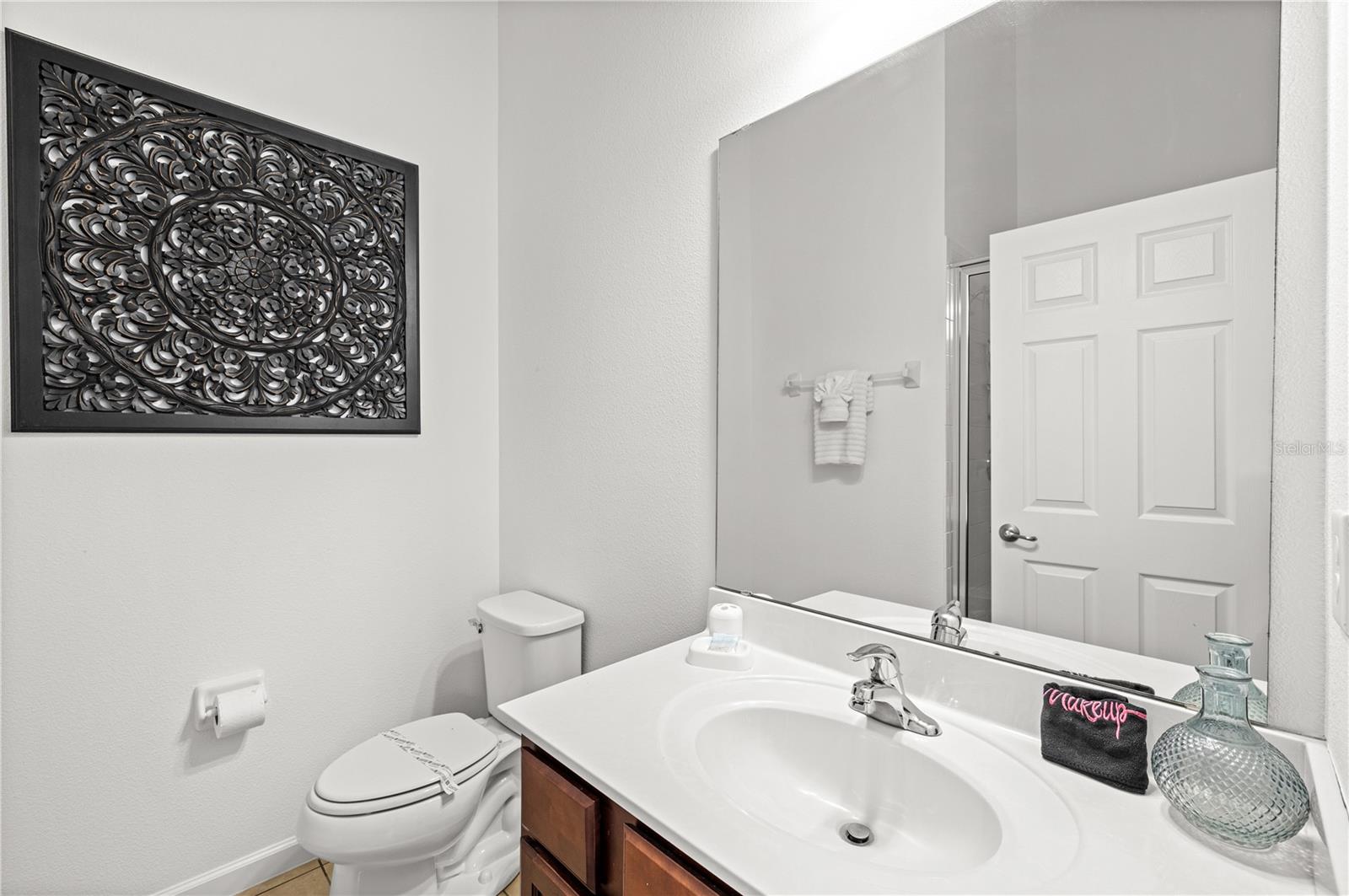 Image 20 of 33 For 410 Viola Drive