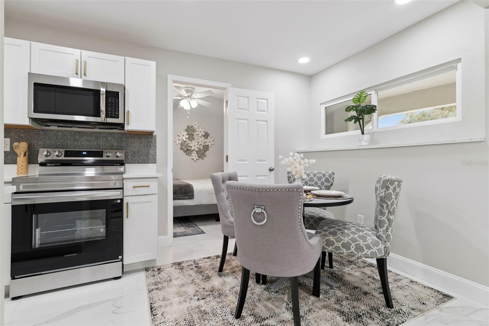 Image 11 of 60 For 1375 Lake Drive