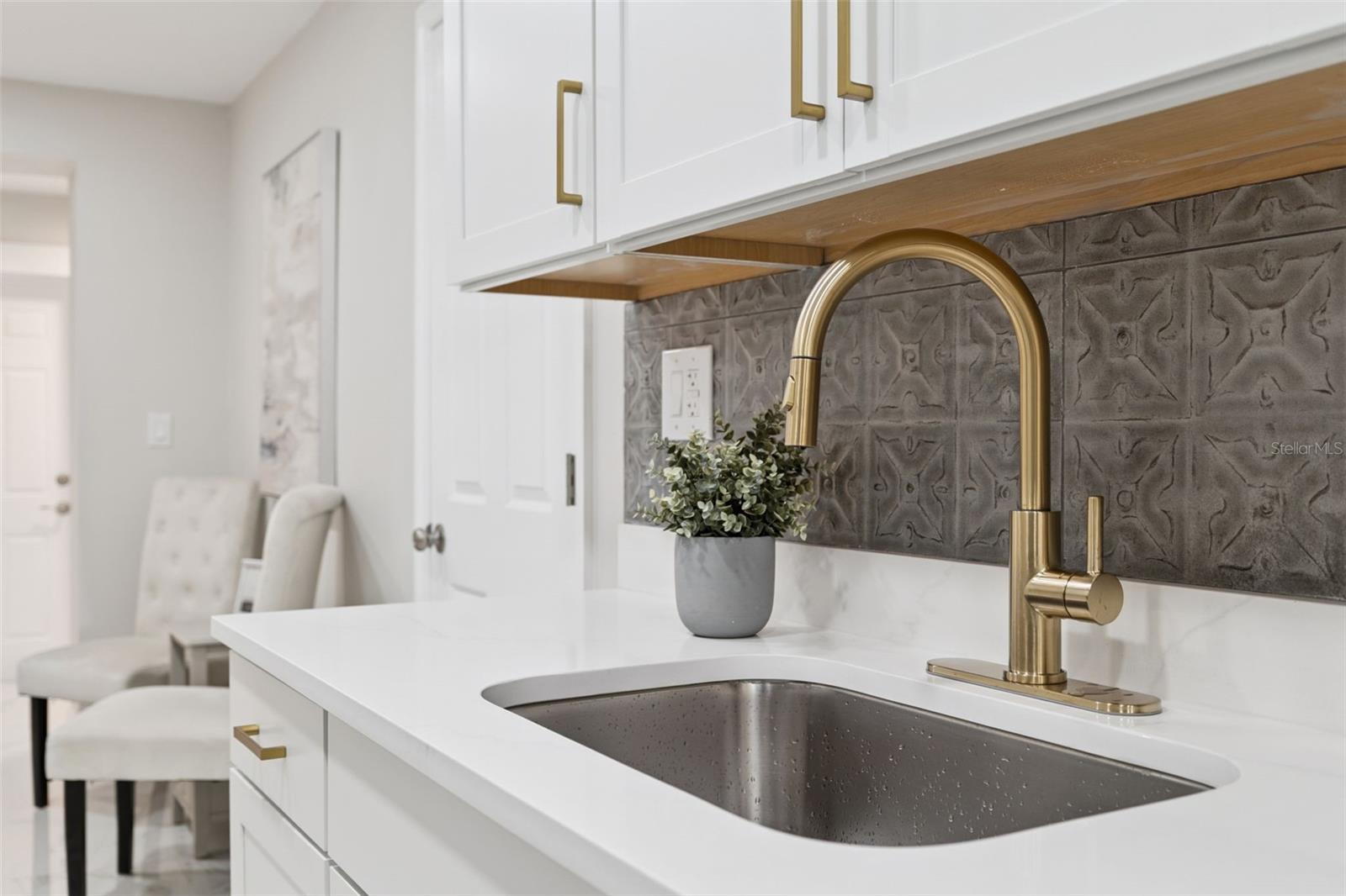 Image 14 of 60 For 1375 Lake Drive