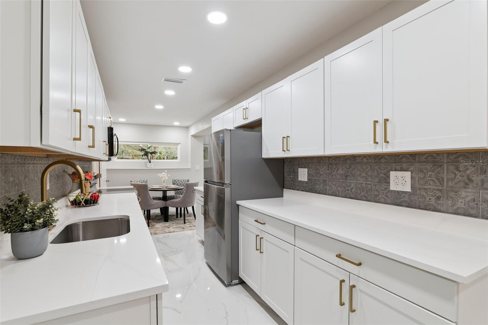 Image 17 of 60 For 1375 Lake Drive