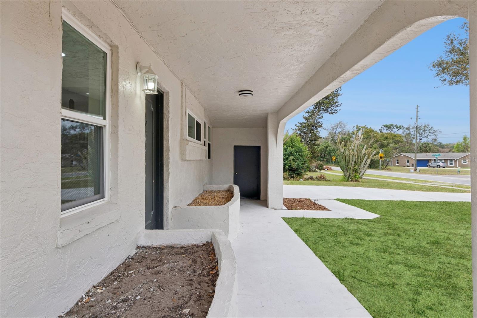 Image 4 of 60 For 1375 Lake Drive