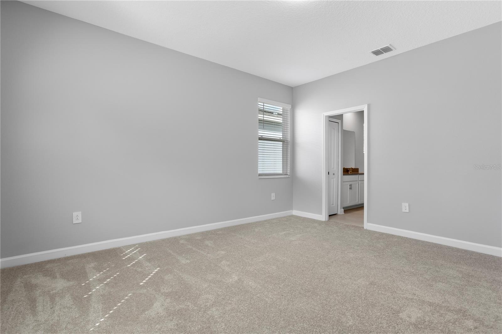 Image 12 of 30 For 3050 Camden Way