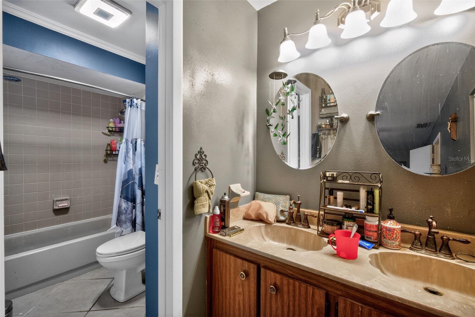 Image 21 of 31 For 10301 Chadbourne Drive