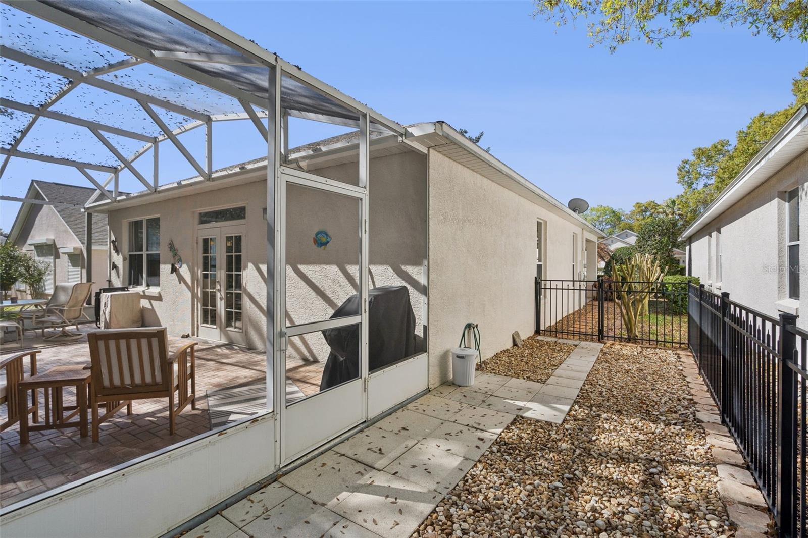 Image 23 of 52 For 8002 Arcadian Court